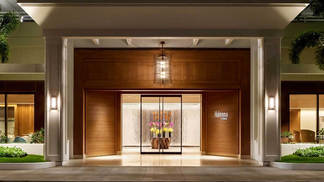 Outside Halepuni Waikiki by Halekulani.