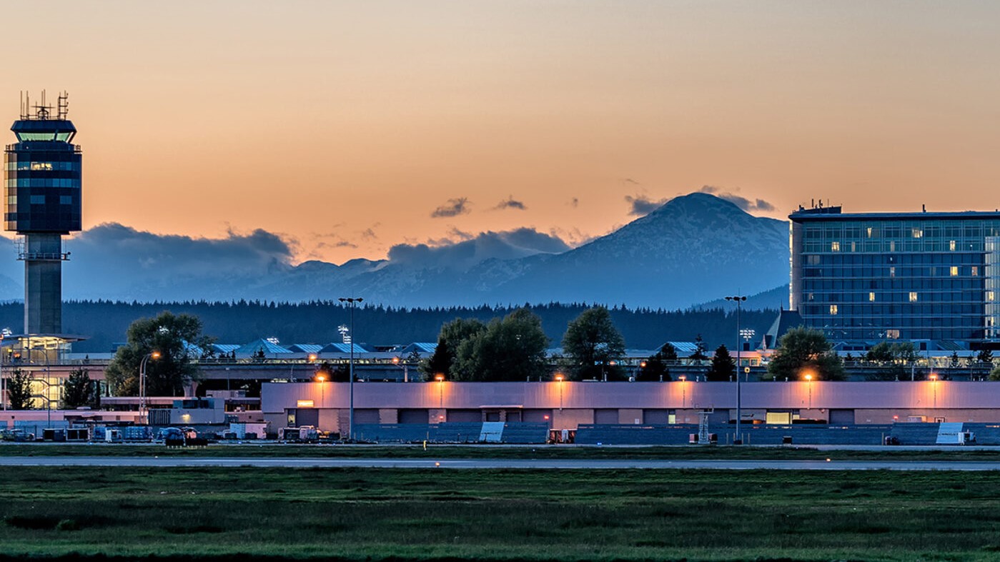 Hotels Toplists - 12 Best Airport Hotels