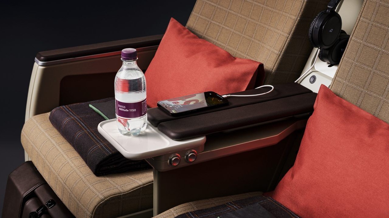 SWISS unveils its new Premium Economy Class image