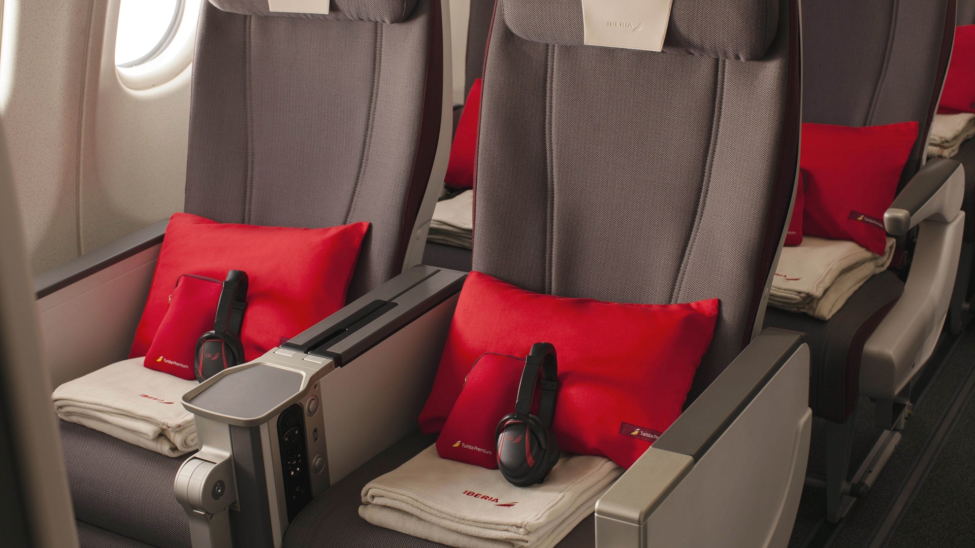 Airline review Amenities & Facilities - Iberia - 0