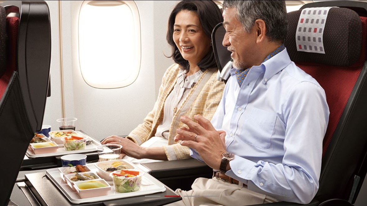 Airline review Cuisine - Japan Airlines - 0