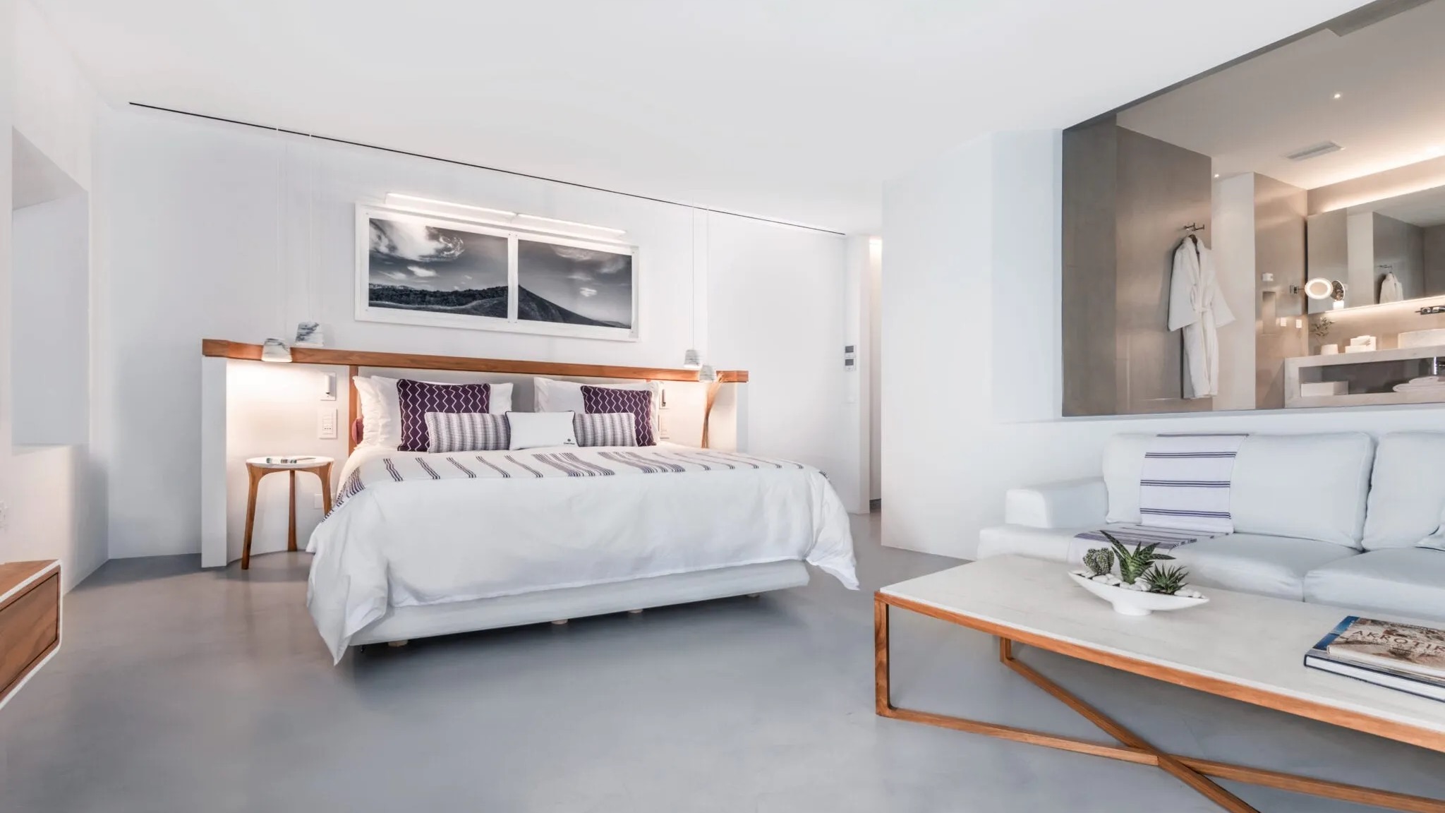 Hotels Toplists - 10 Best Luxury Hotels in Santorini