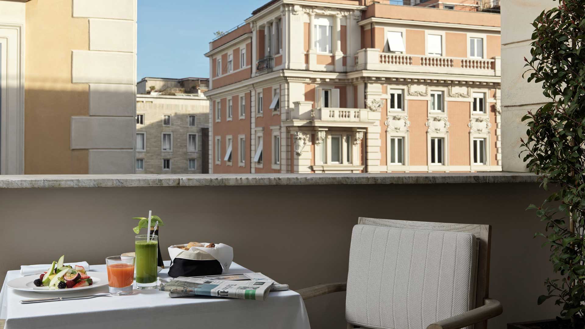 Hotel review What We Love' - J.K. Place Roma - 2