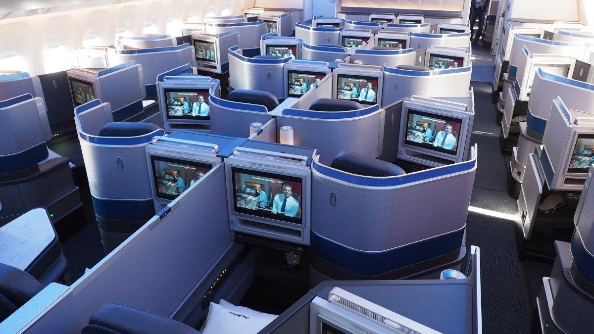 Airline review Entertainment - United Airlines - 1