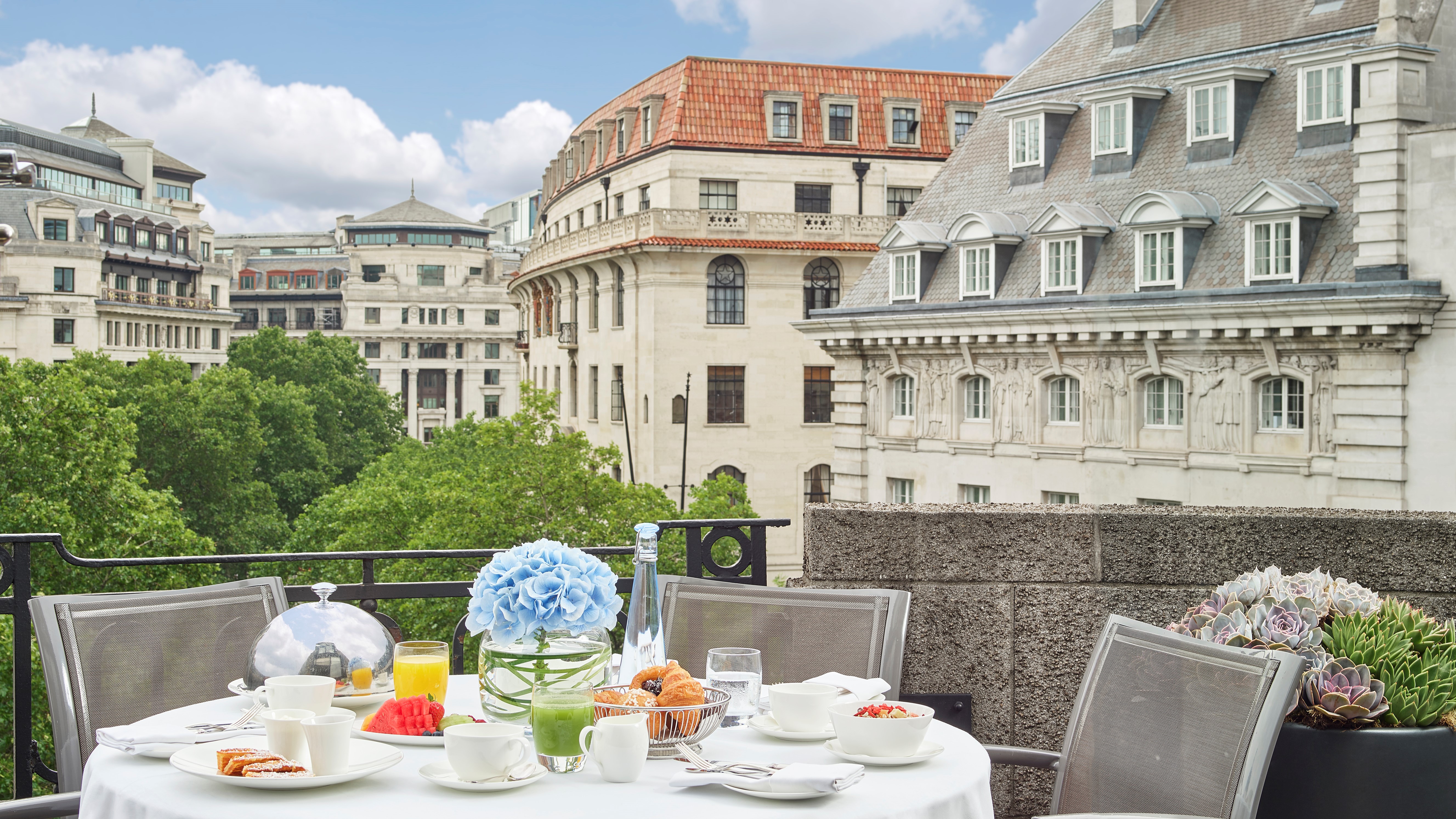 Hotel review Location' - One Aldwych - 1