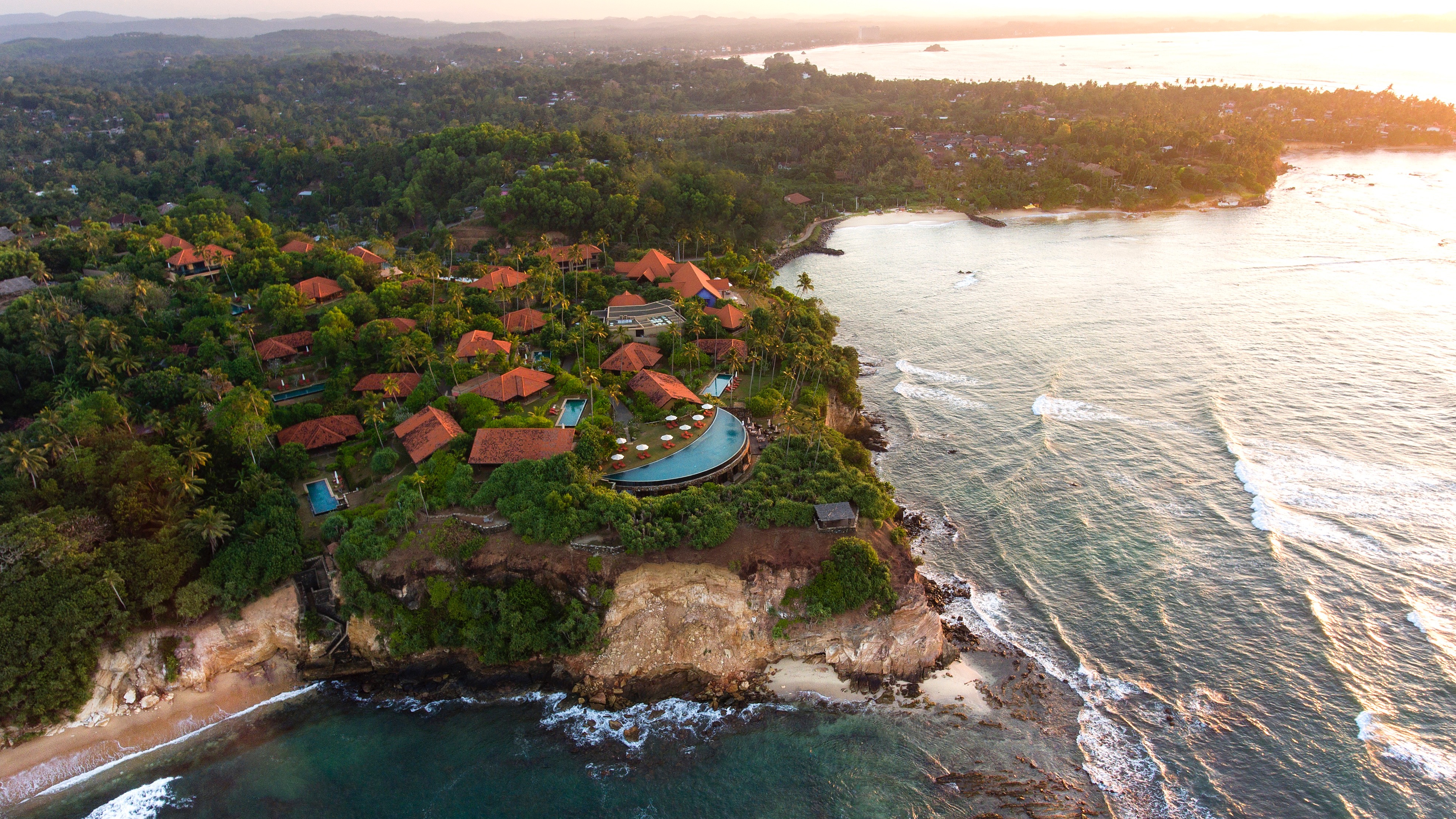 The Best Luxury Hotels in Sri Lanka image