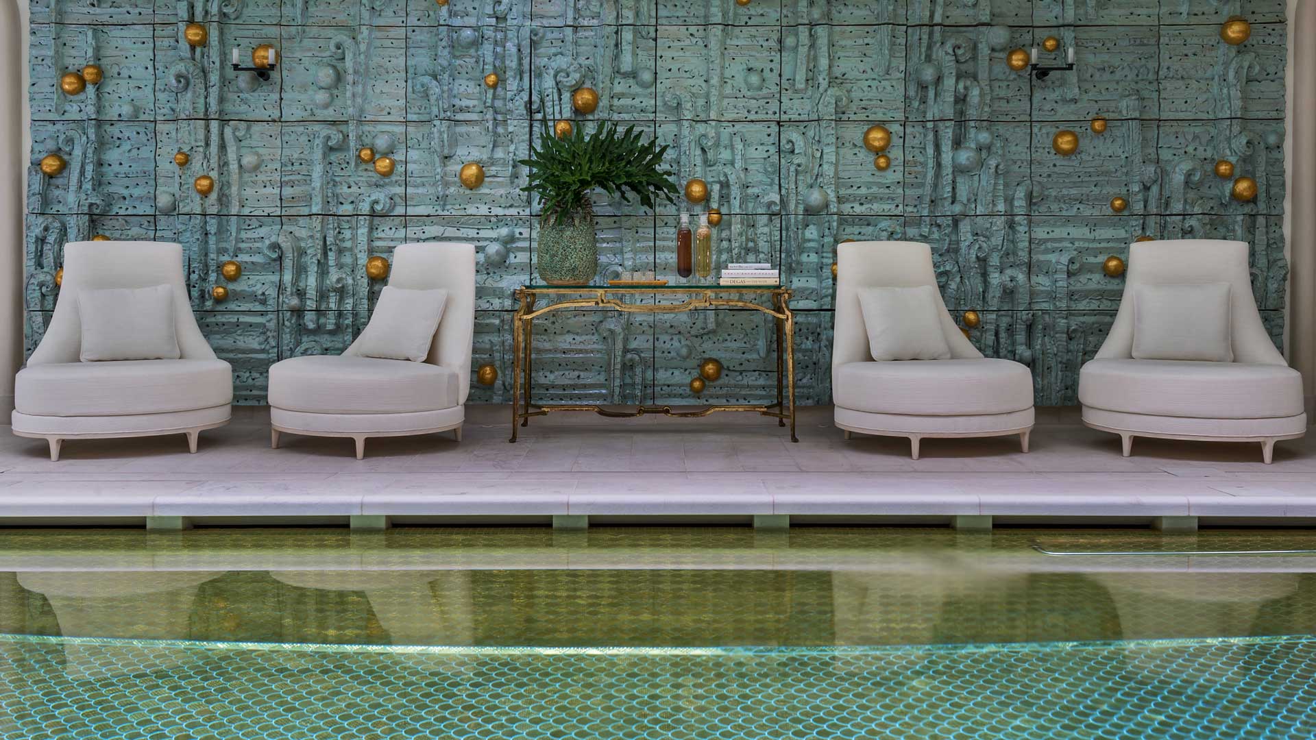 Hotel review Service & Facilities' - Hôtel de Crillon, A Rosewood Hotel  - 0