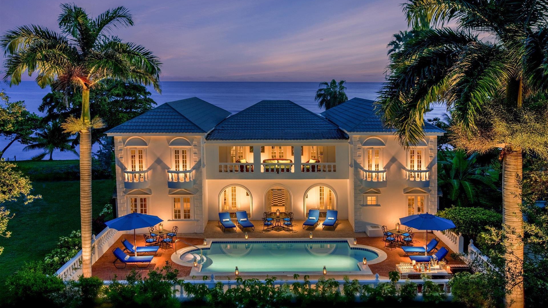 Hotels Toplists - Queen Elizabeth II - Her Majesty's Favourite Hotels