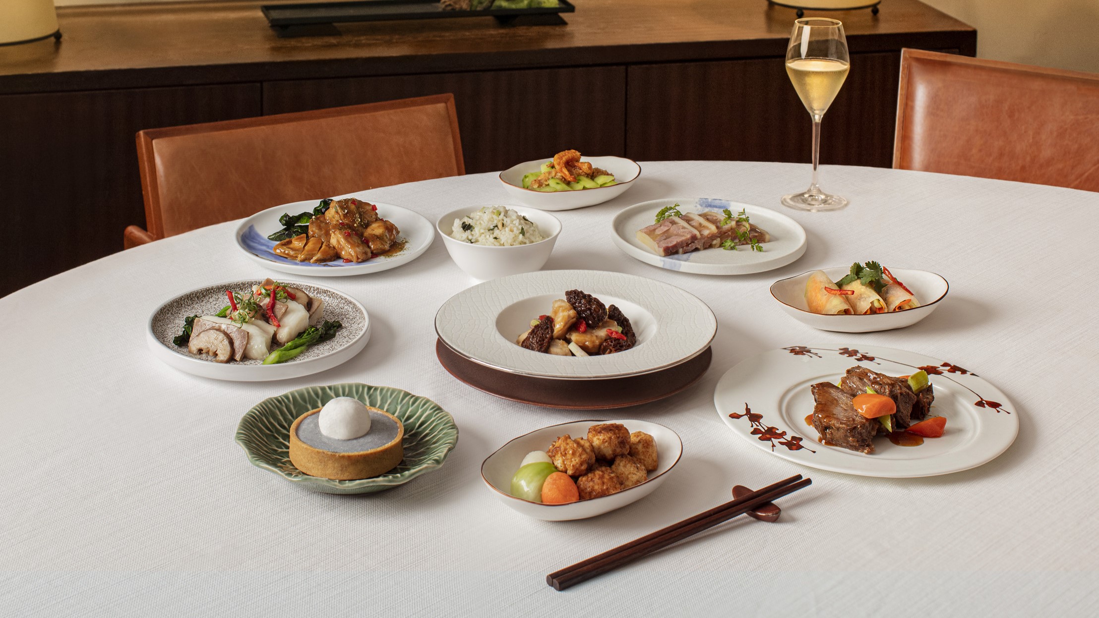 Cathay Pacific partners with Duddell's again image