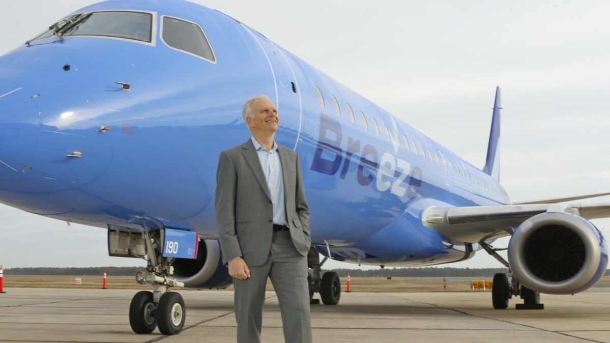 Airlines Articles - Breeze Airways showcases its Airbus A220 premium cabin