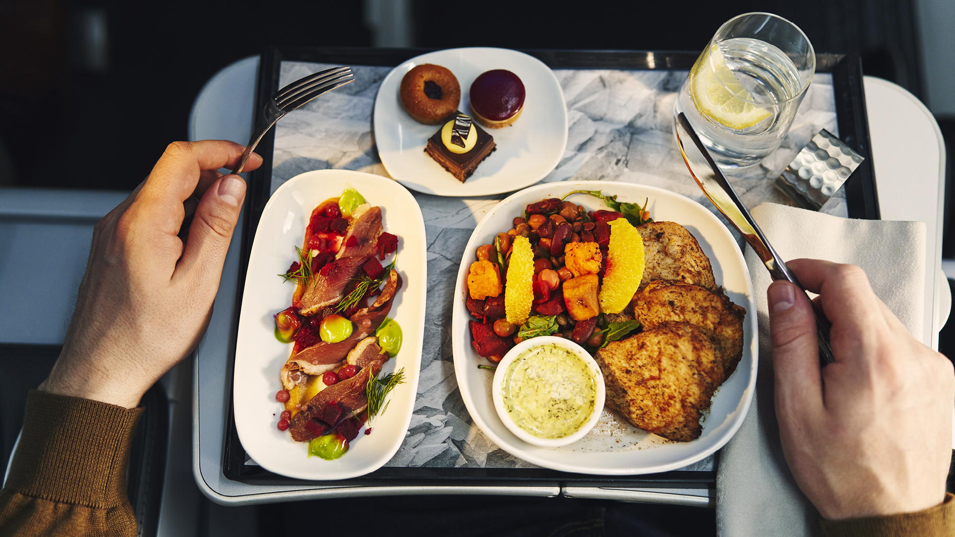 Airline review Cuisine - Icelandair - 1
