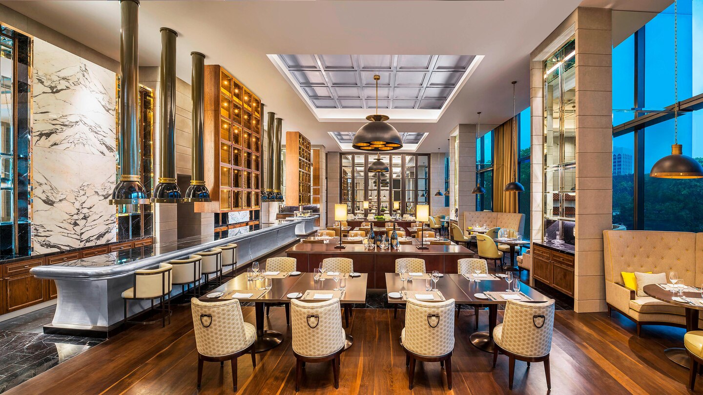 resturant at st regis kuala lumpur