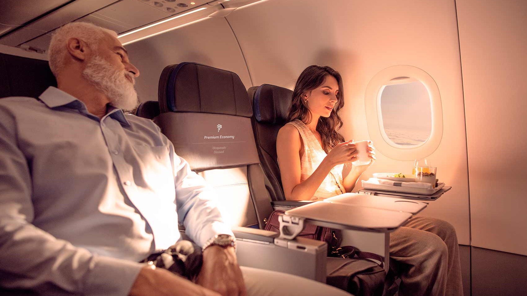 Airline review Short- & Medium-haul - LATAM Airlines - 0