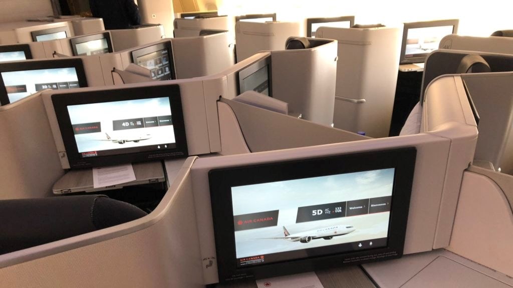 Airline review Entertainment - Air Canada - 3