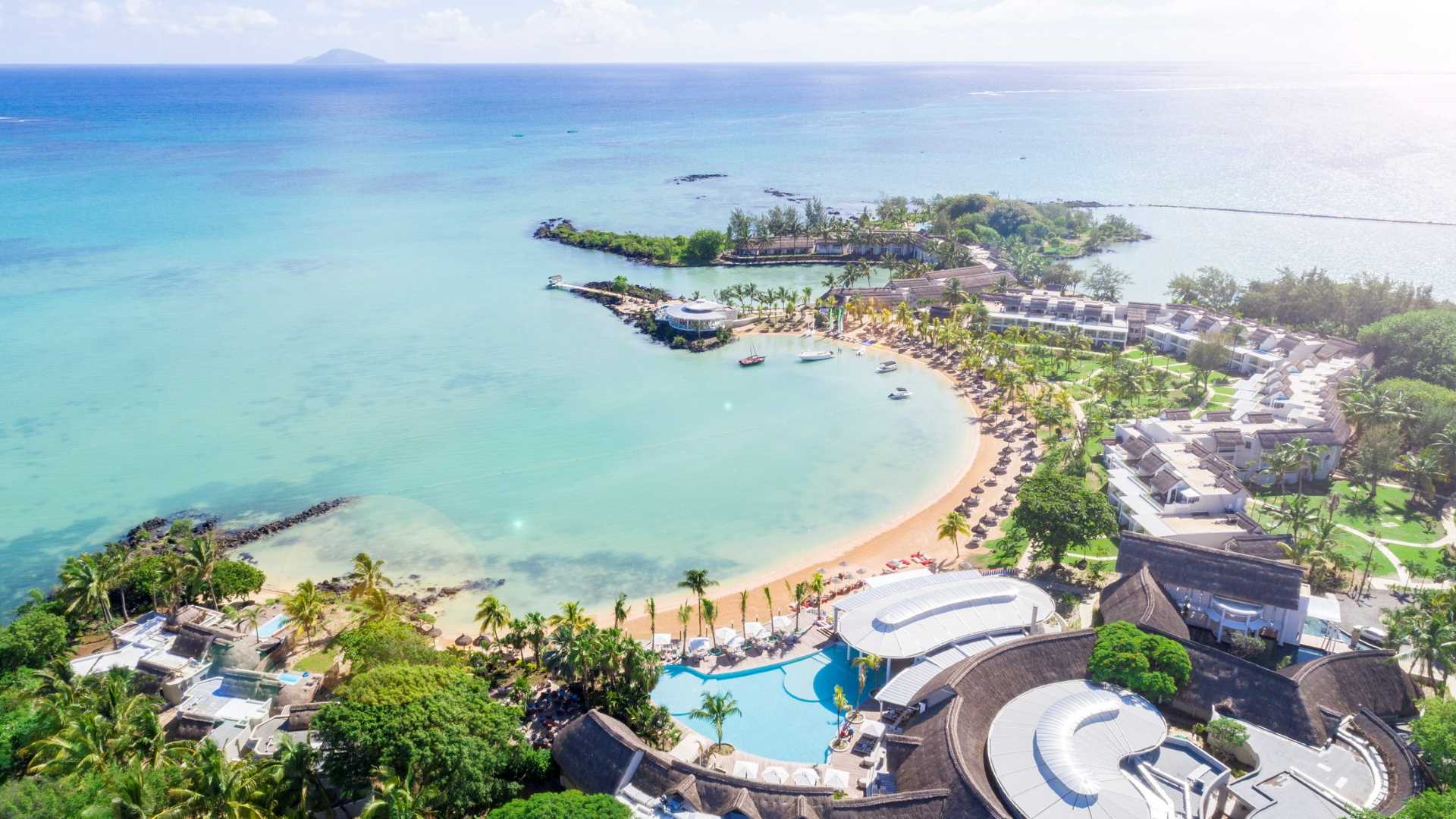 LUX* Grand Gaube image