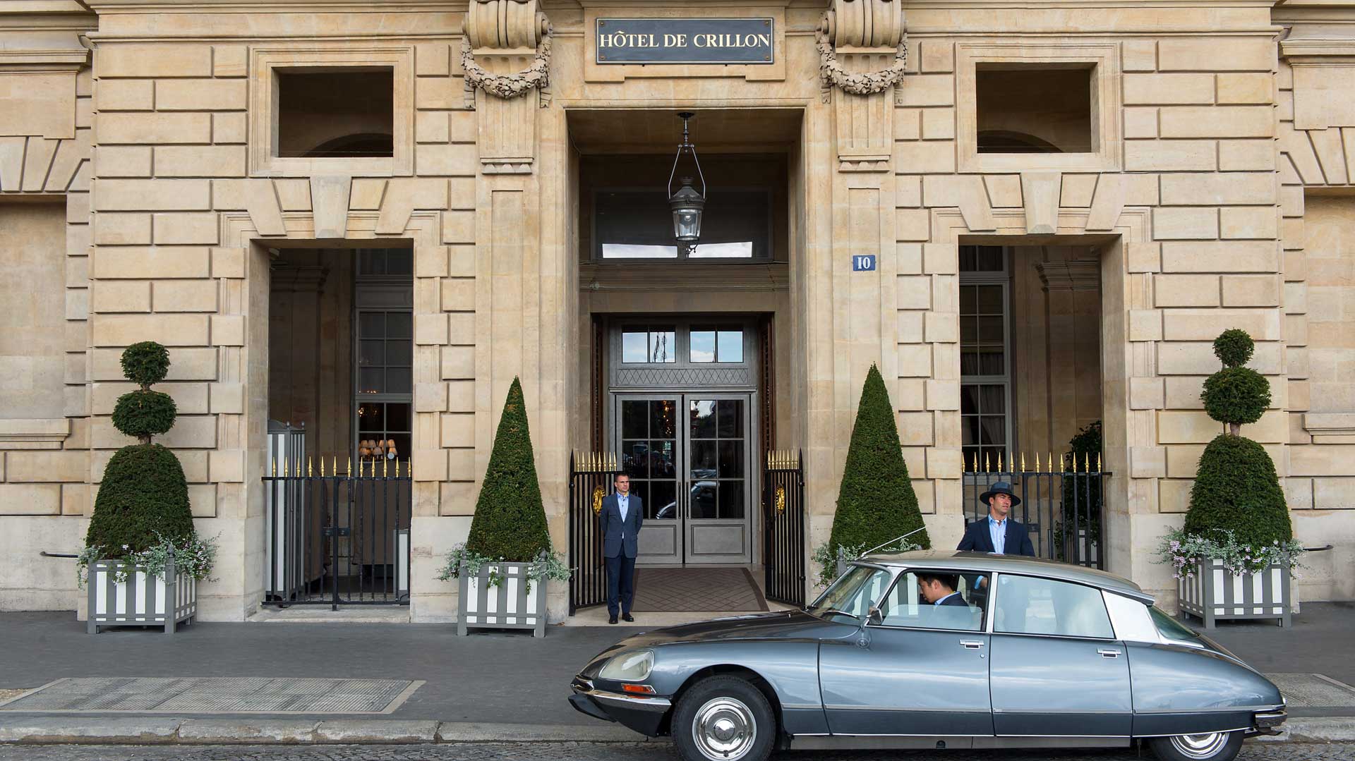 Hotel review Location' - Hôtel de Crillon, A Rosewood Hotel  - 2