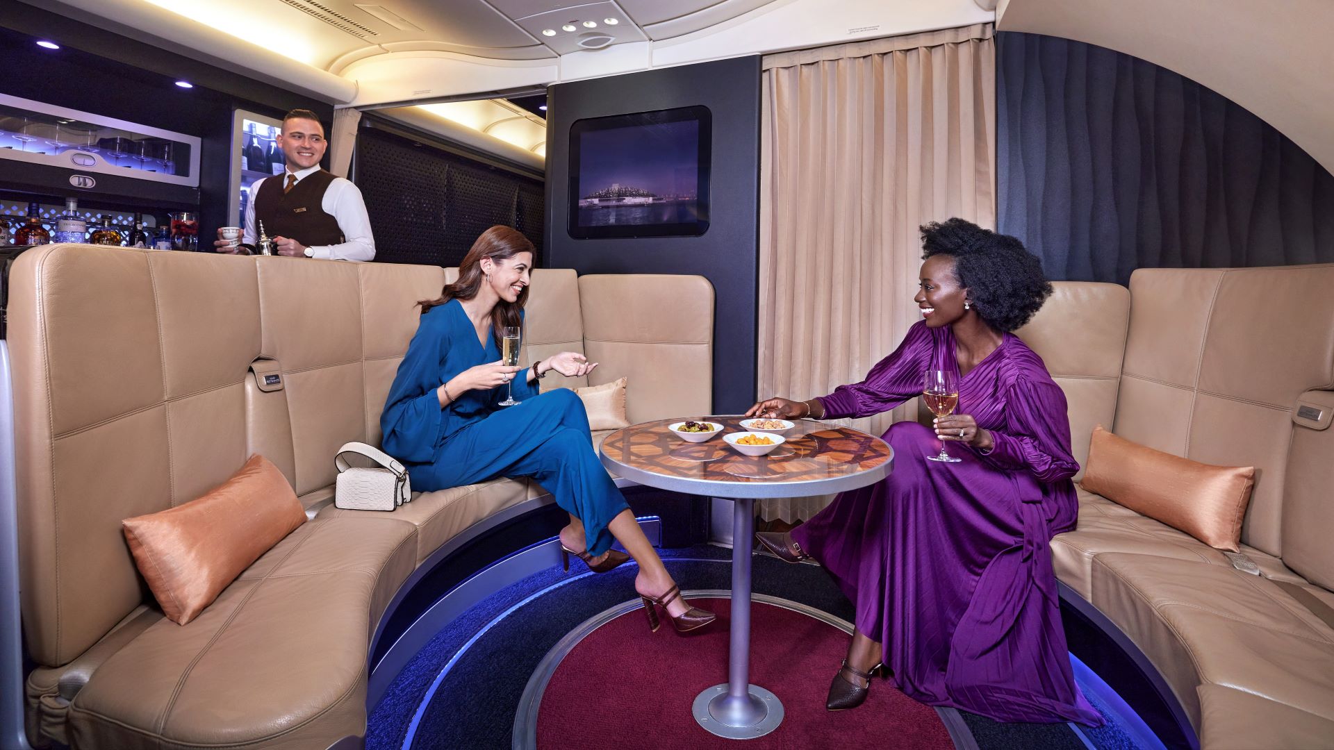 Airlines News - Etihad welcomes back its A380s with Abu Dhabi to London flight 