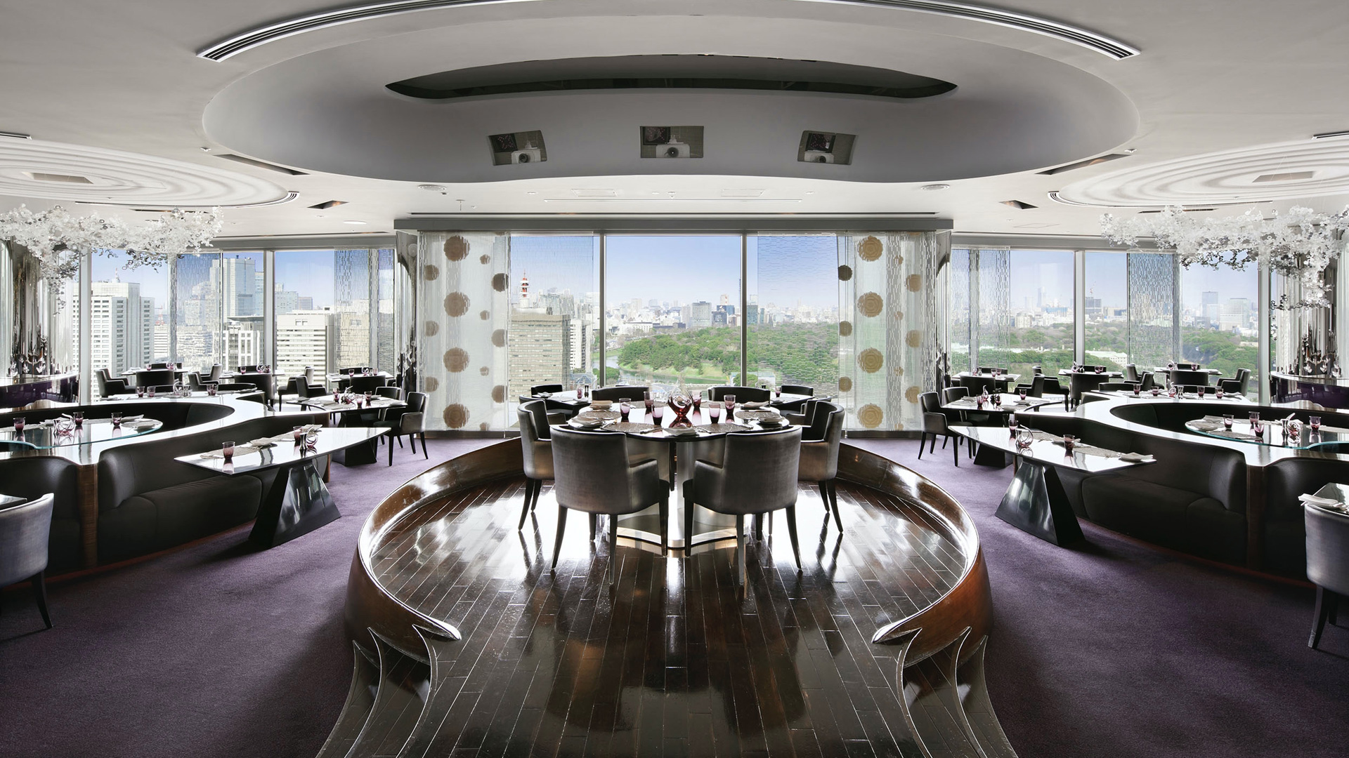 Hotel review Restaurants & Bars' - The Peninsula Tokyo - 1