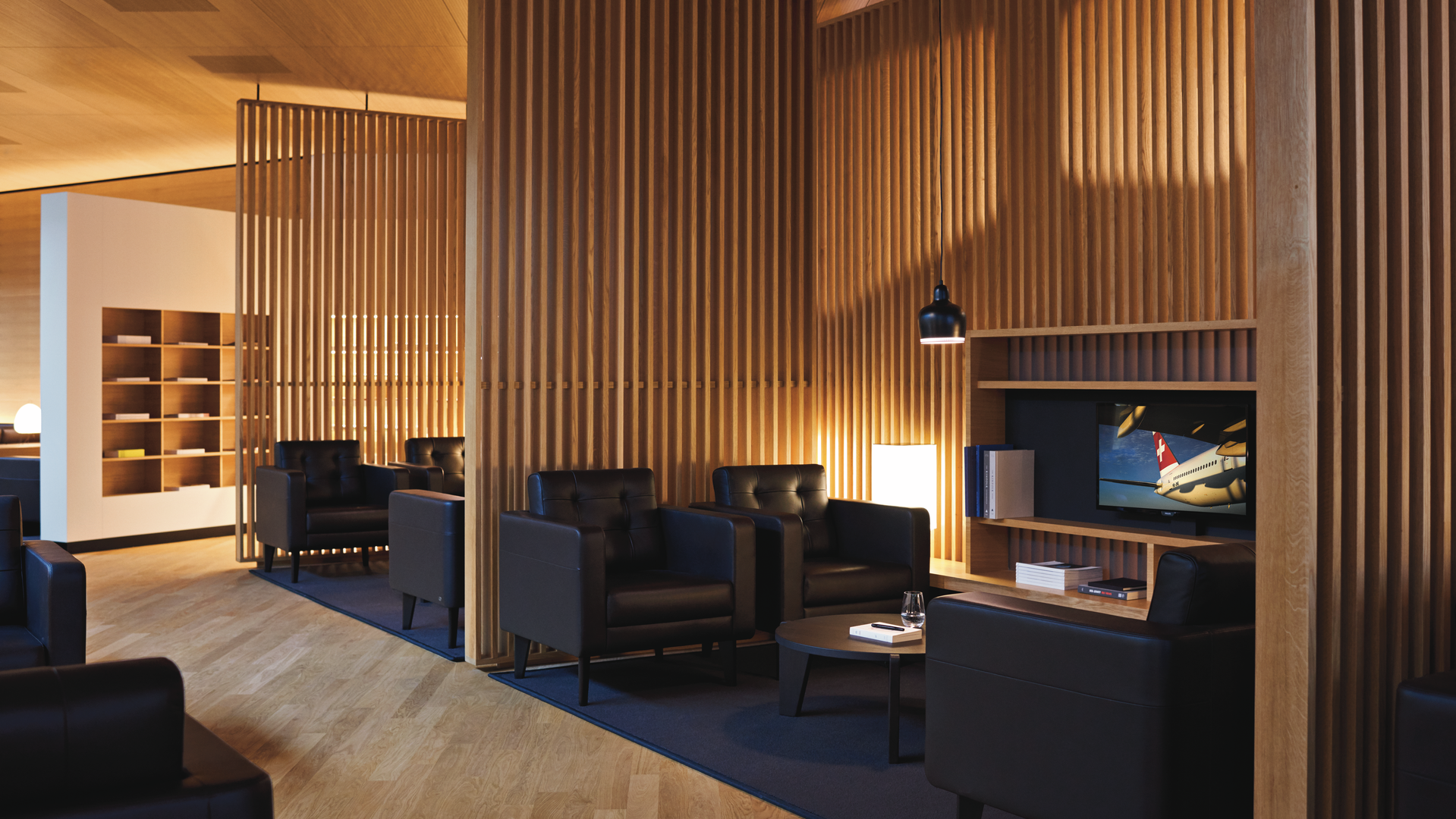 Airline review Airport experience - SWISS - 1