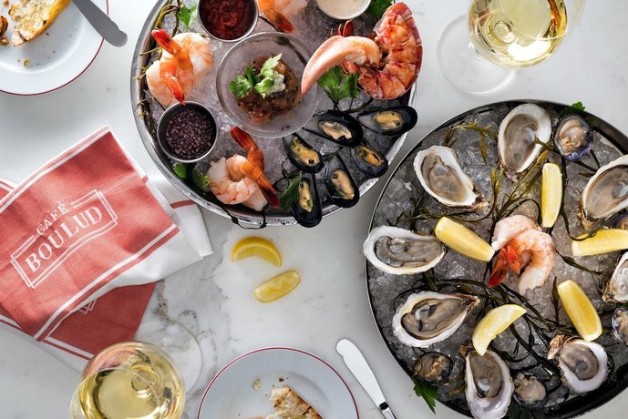 Verified hotel review - Four Seasons Hotel Toronto at Yorkville - 35