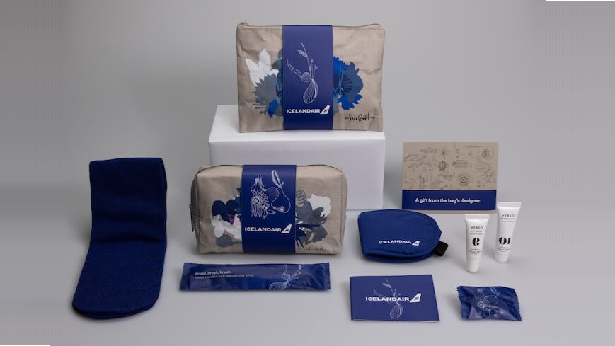 Airline review Amenities & Facilities - Icelandair - 1