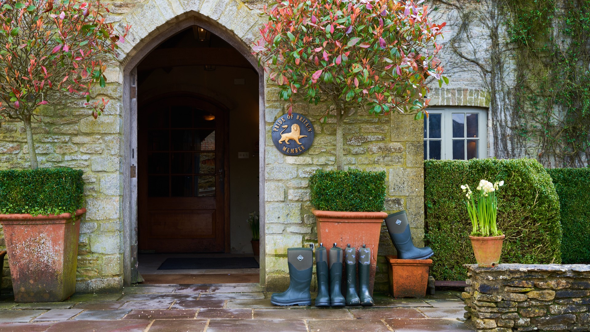 17 Best Country House Hotels in the UK image