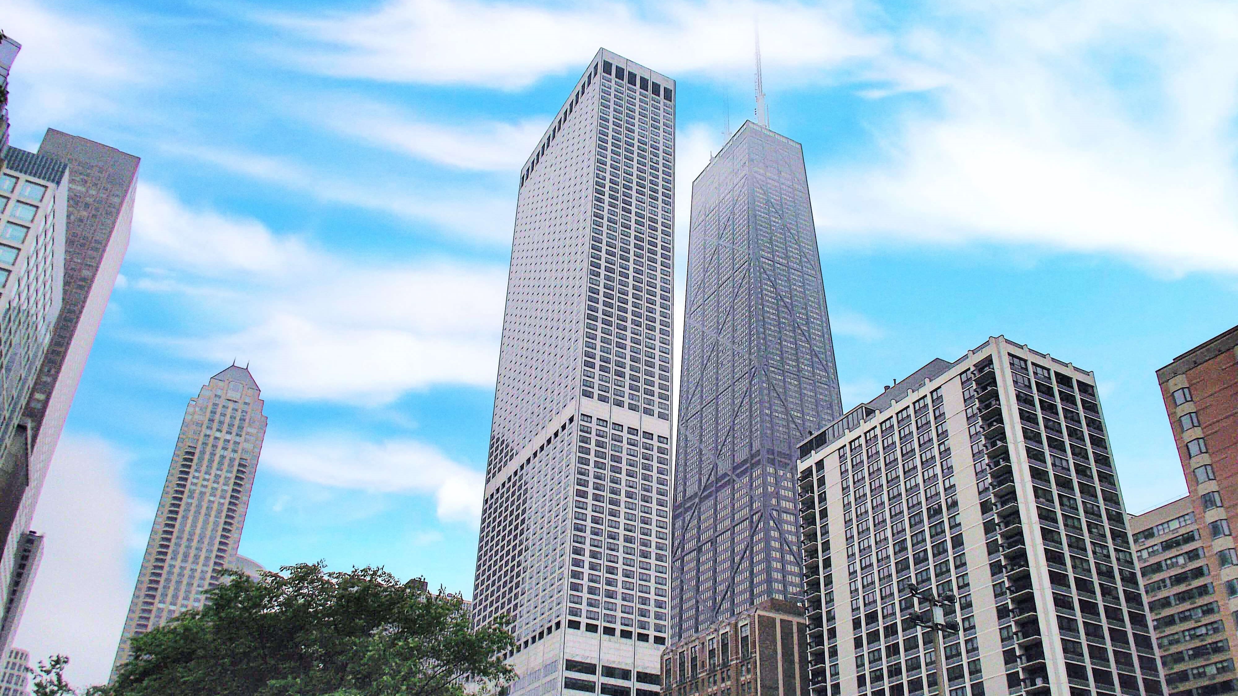 Outside view of The Ritz Carlton in Chicago