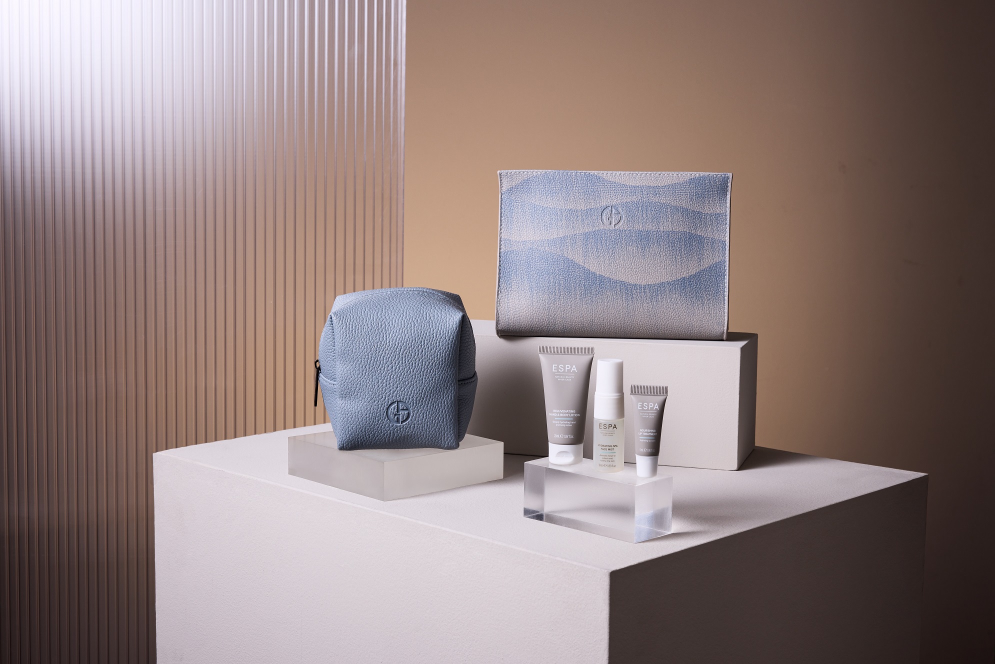 Airlines News - Etihad debuts premium Amenity Kits