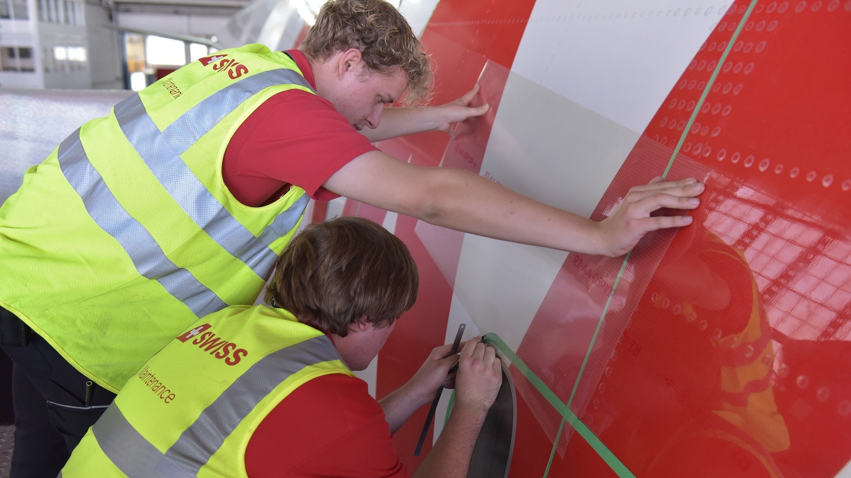 Airlines News - SWISS - Boeing 777 fleet boasts CO2-reducing 'shark skin' tech