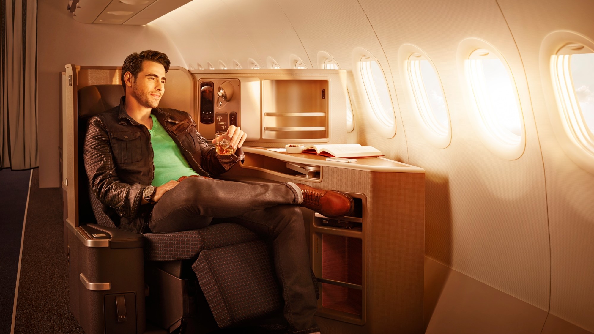 Domestic Premium Cabins in the USA - The BusinessClass.com Guide image