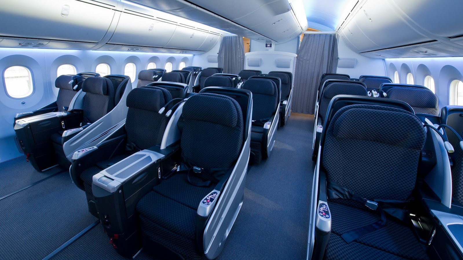 Airline review Short- & Medium-haul - Japan Airlines - 0