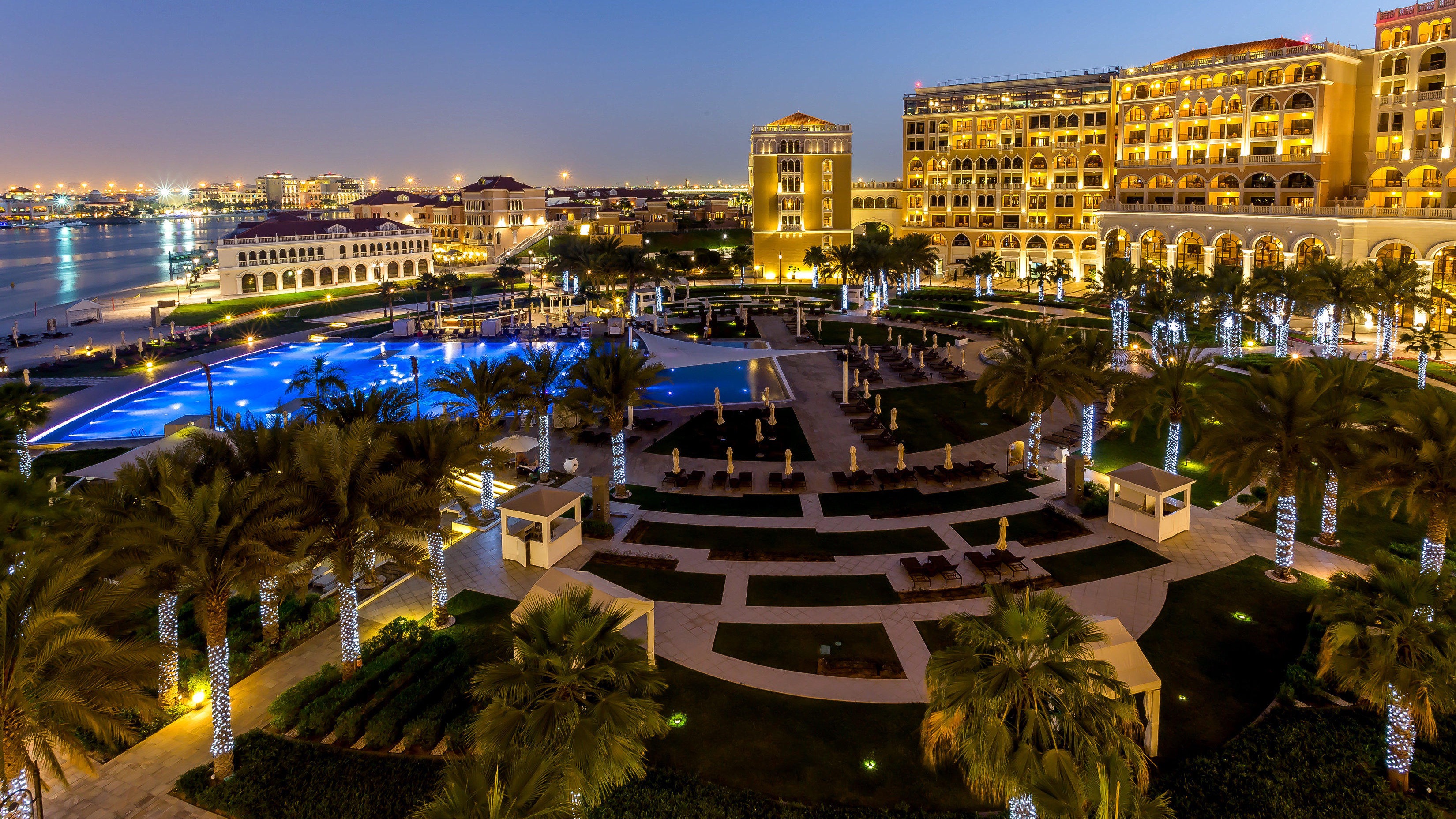 Hotels Toplists - 10 Best Luxury Hotels in Abu Dhabi