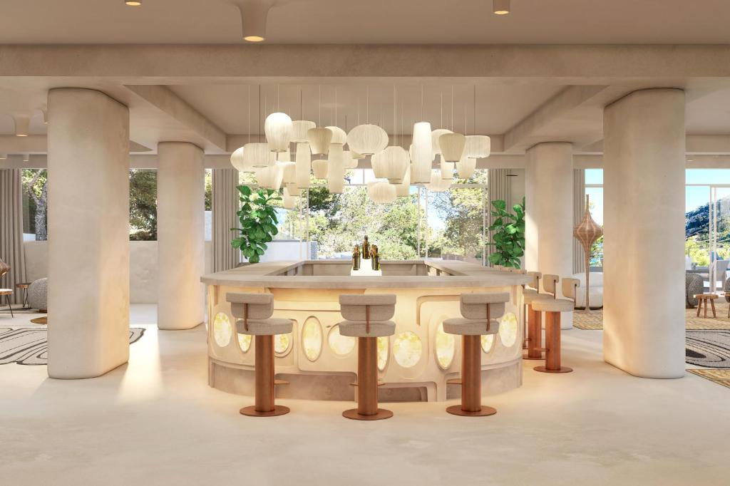 Hotels Toplists - 10 Best Luxury Hotels in Ibiza