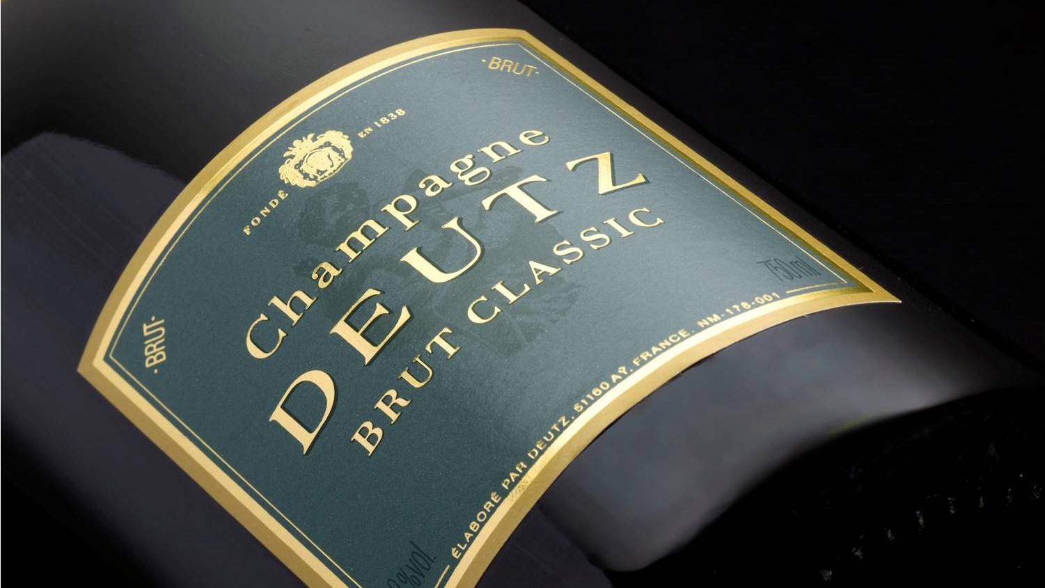 Champagne deutz brut classic flask