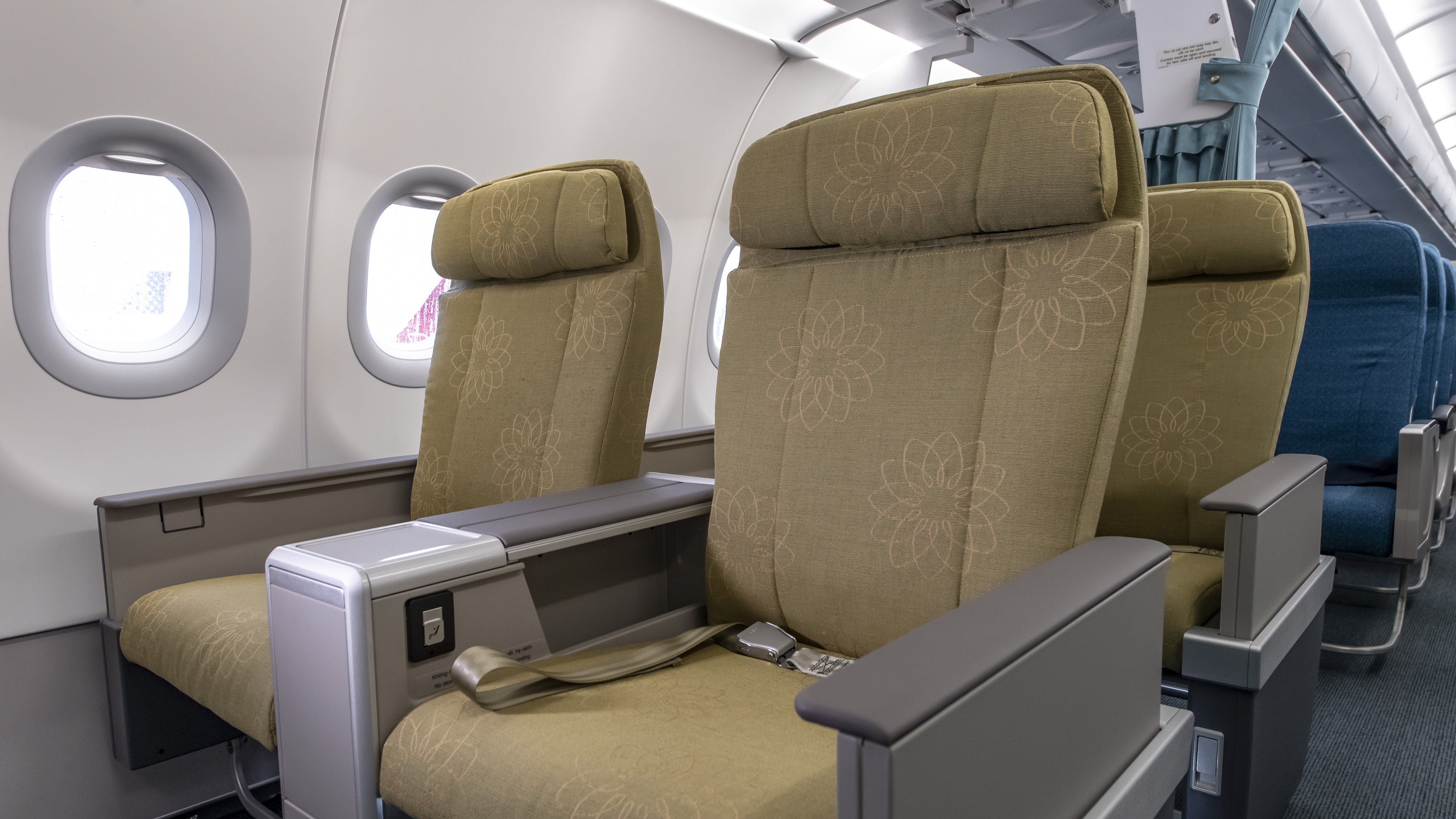 Airline review Short- & Medium-haul - Vietnam Airlines - 0