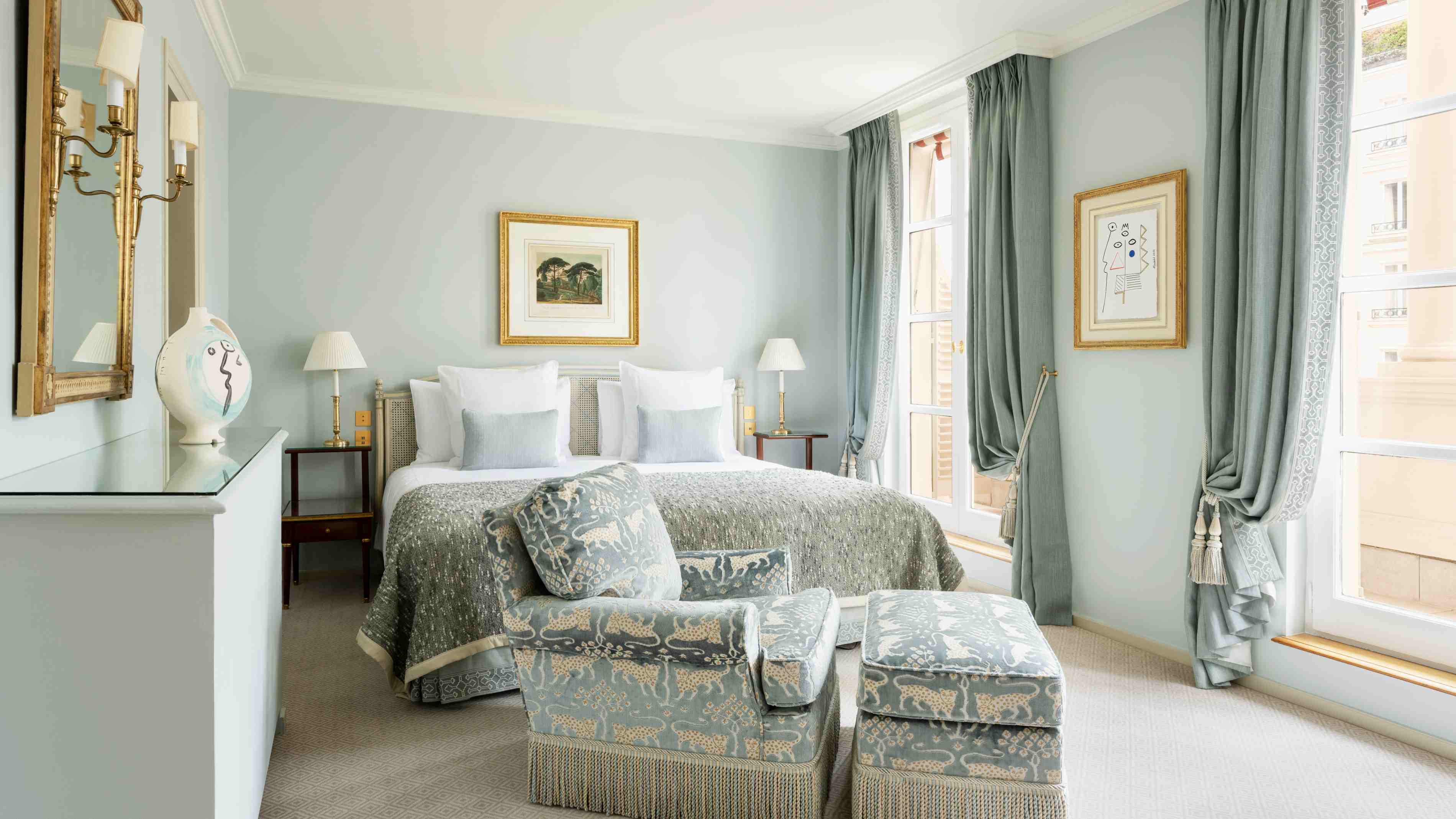 Hotel review Accommodation' - Le Bristol Paris - 0