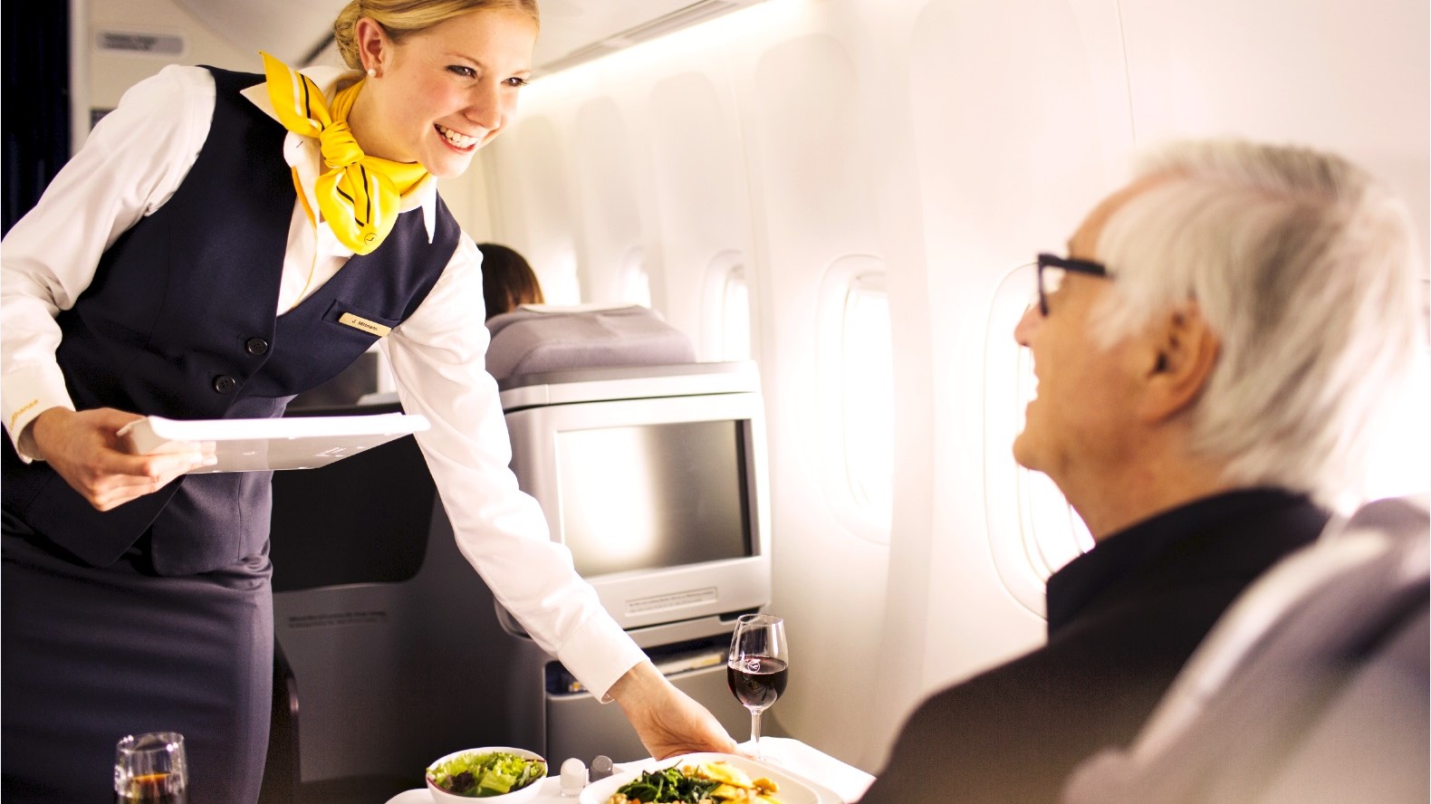 Airline review Service - Lufthansa - 1